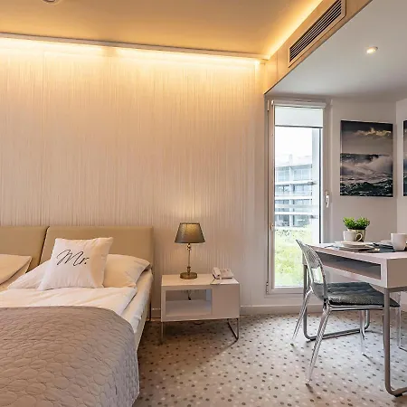 Apartament Vacationclub – Ultramarine 50 *